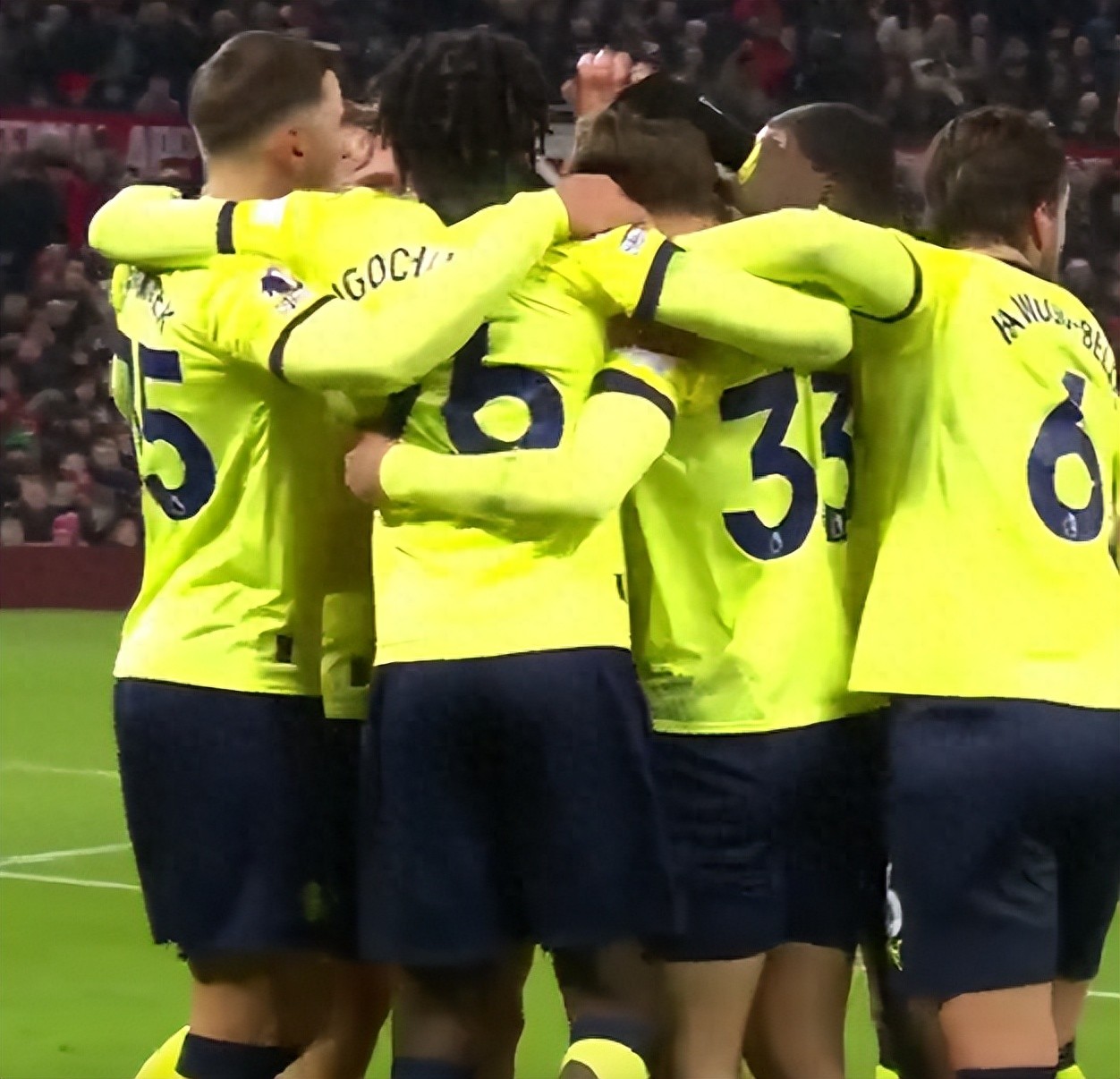 平博-曼联后卫神勇救险，助球队成功保级，次数根据价格计划经济.的简单介绍-平博